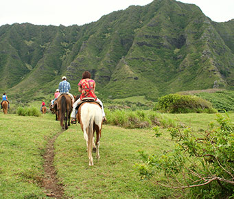Horseback Riding Best Maui Activities for Couples