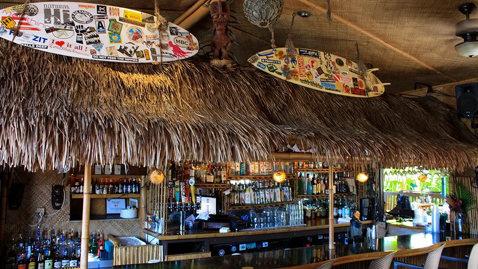 Best Places to Get a Drink on Maui South Shore Tiki Lounge