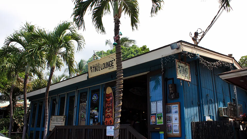 Best Places to Get a Drink on Maui South Shore Tiki Lounge