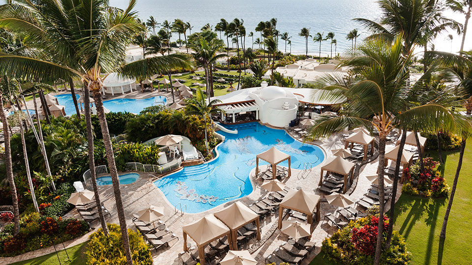 Upper Pool & Ama Fairmont Kea Lani