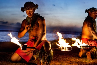 Best Maui Nightlife After Dark Activities