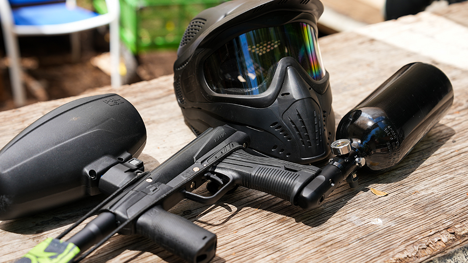 Paintball Mask and Gun