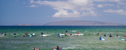 Top 10 Beginner Surf Breaks in Maui | Hawaii Surfing For Beginners
