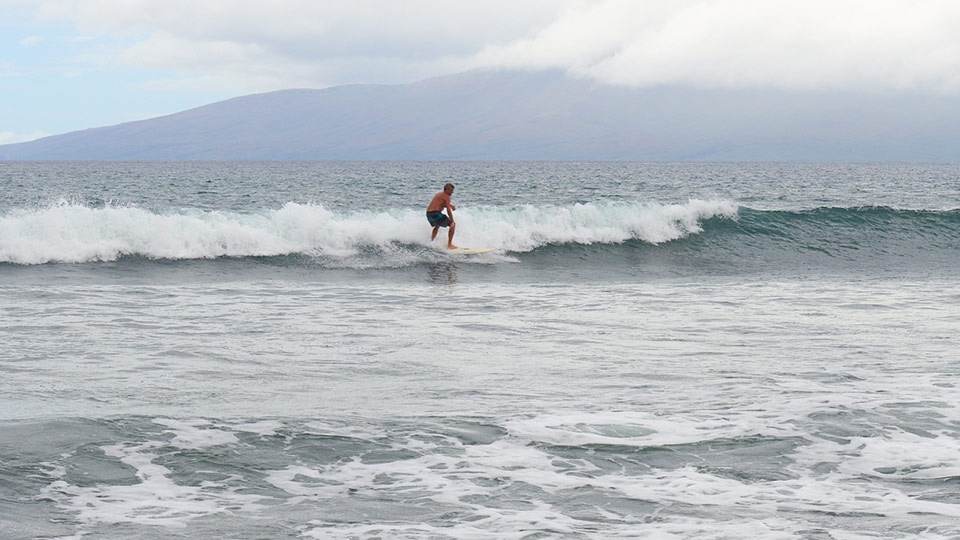 Top 10 Beginner Surf Breaks in Maui