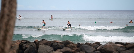 Top 10 Beginner Surf Breaks in Maui | Hawaii Surfing For Beginners
