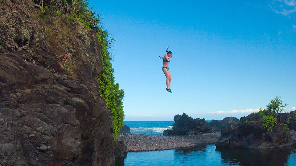 Best Maui Land Activities Cliff Jump