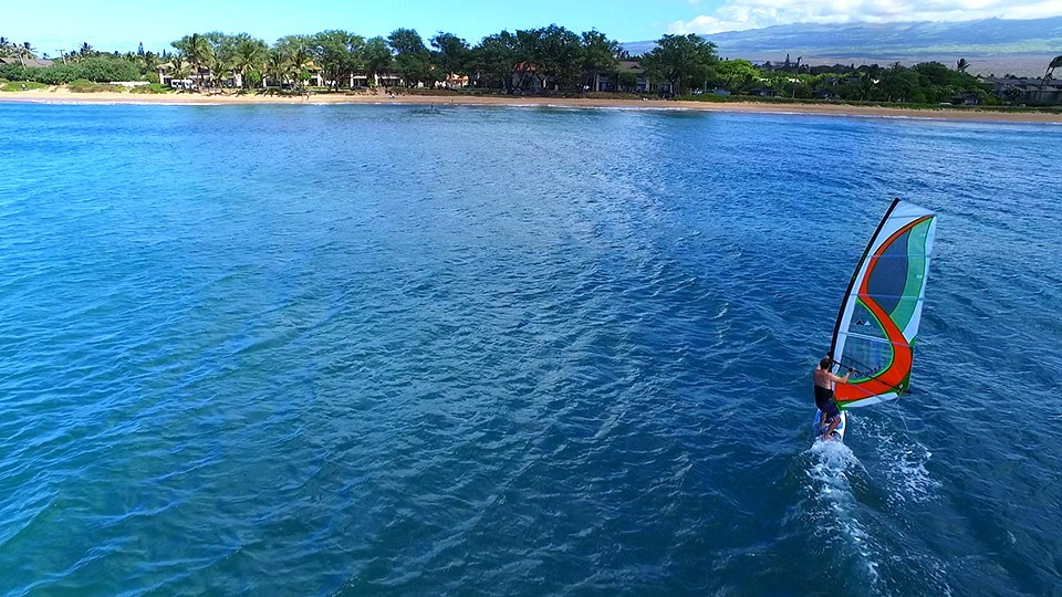 Things to do in Hawaii Windsurfing