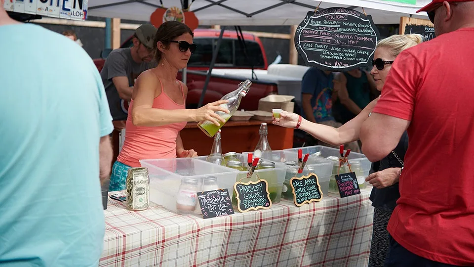 Best Maui Activities Upcountry Farmers Market