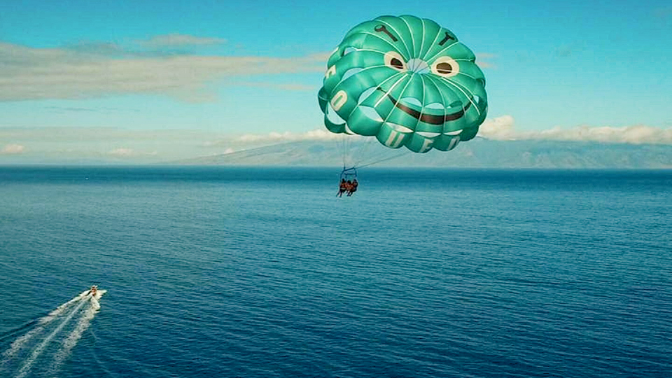 Best Maui Ocean Activities Parasail