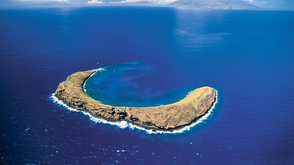 Molokini Crater Maui Hawaii