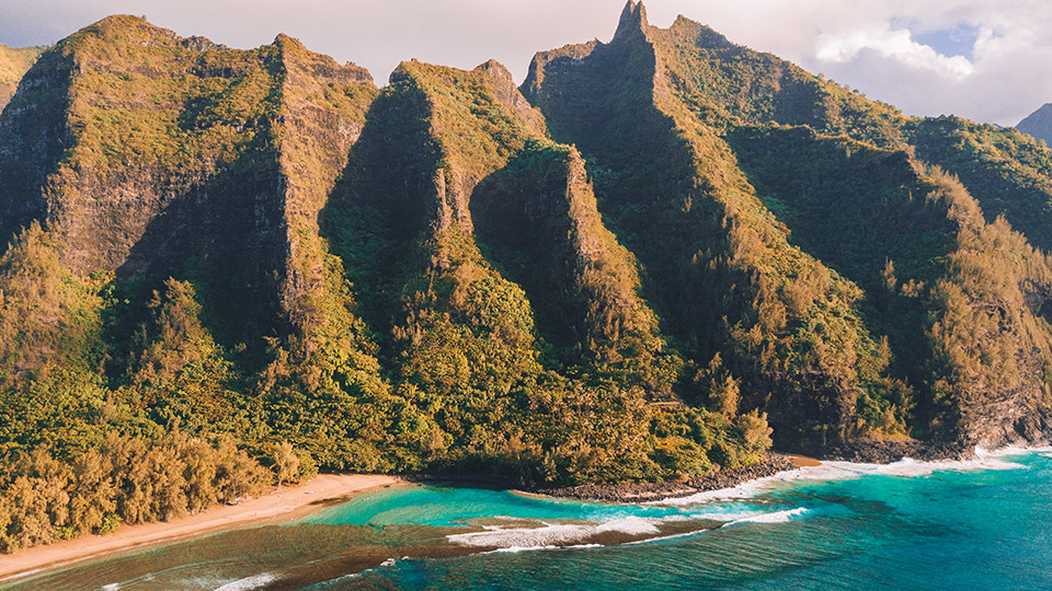 Na Pali Coast Mountains