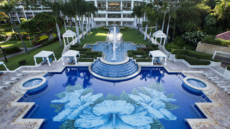 Top 10 Maui Resorts Grand Wailea Resort and Spa Hibiscus Pool