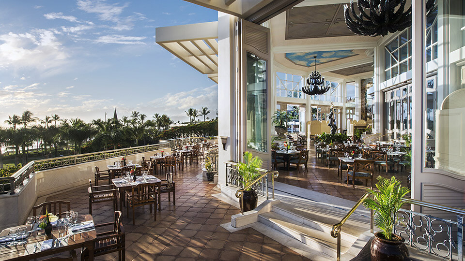Top 10 Maui Resorts Grand Wailea Resort and SpaWaldorf Astoria Maui Dining Room