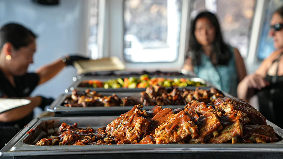 Pride of Maui Sunset Dinner Cruise and Luau