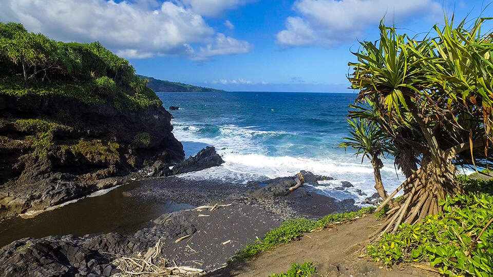 Complete Guide to Haleakala Seven Sacred Pools of Oheo