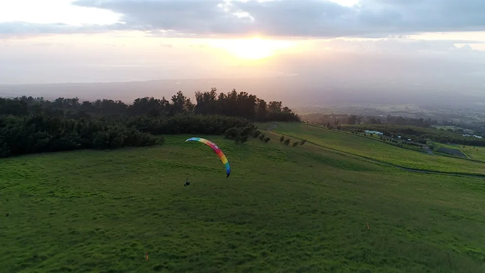 Paragliding on Maui