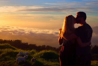 Maui Travel Tips Couple Kissing at Maui Sunset