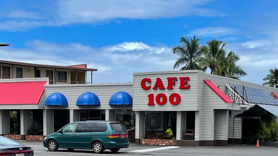 Best Loco Moco in Hawaii Cafe 100