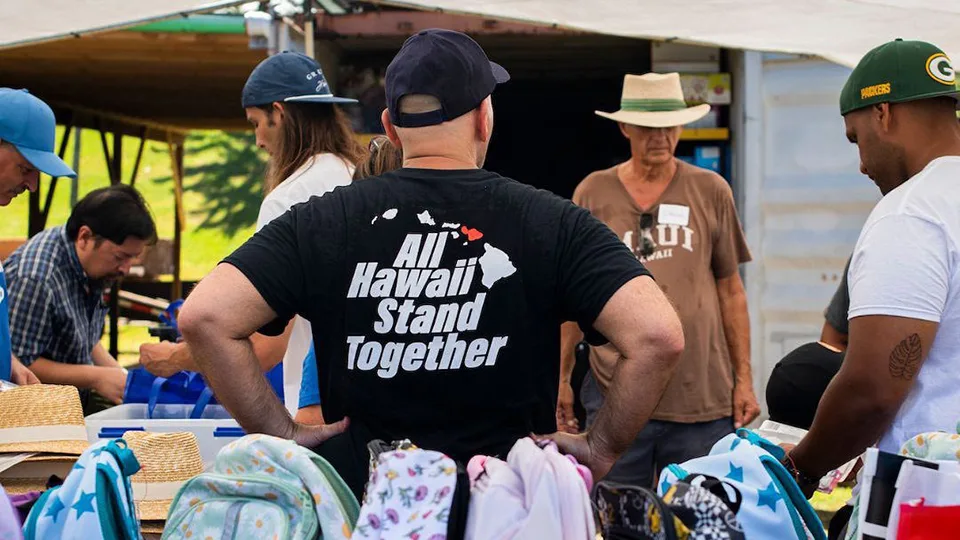 volunteers maui wildfire